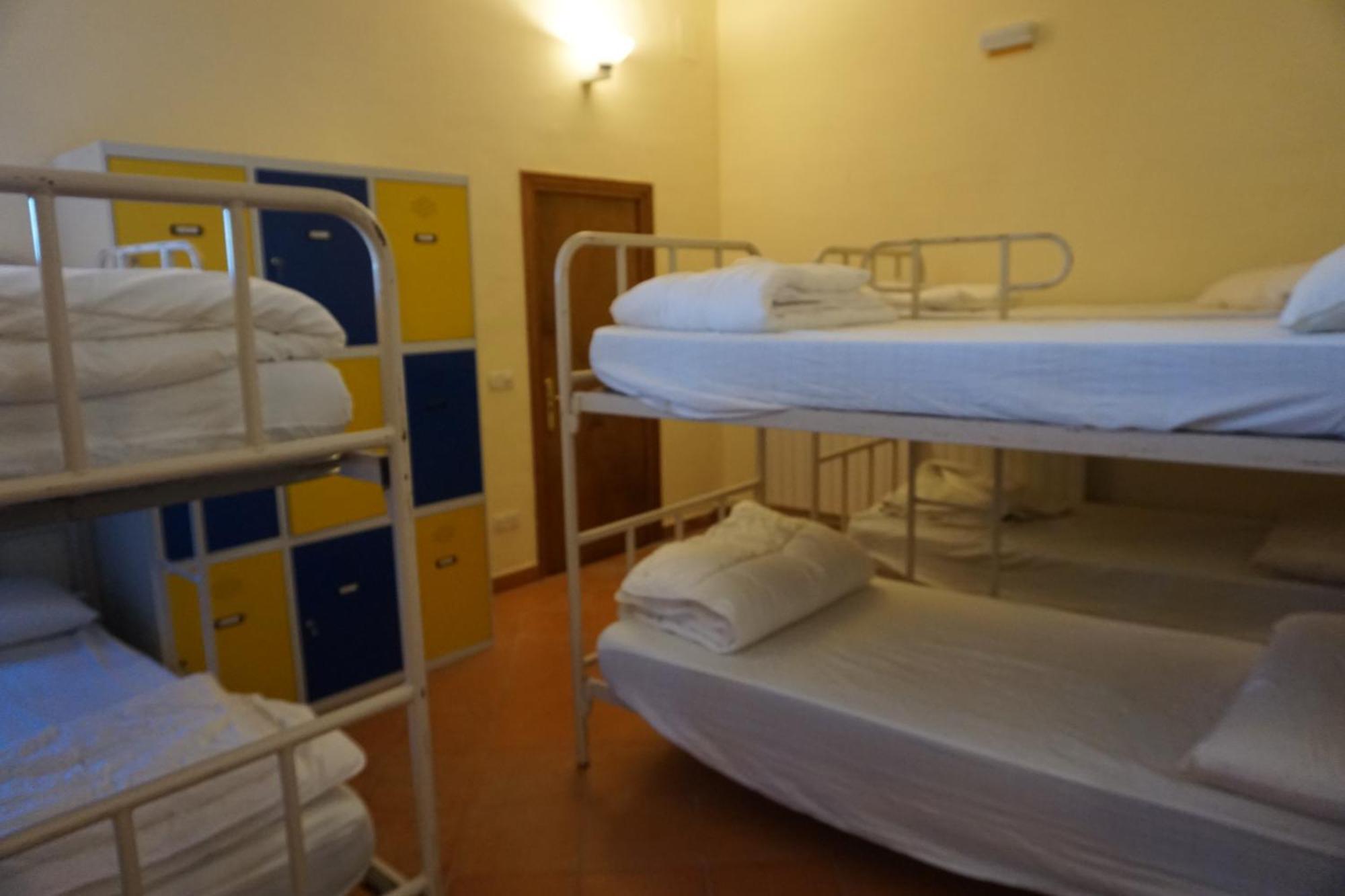 Albergue De Sos del Rey Católico מראה חיצוני תמונה